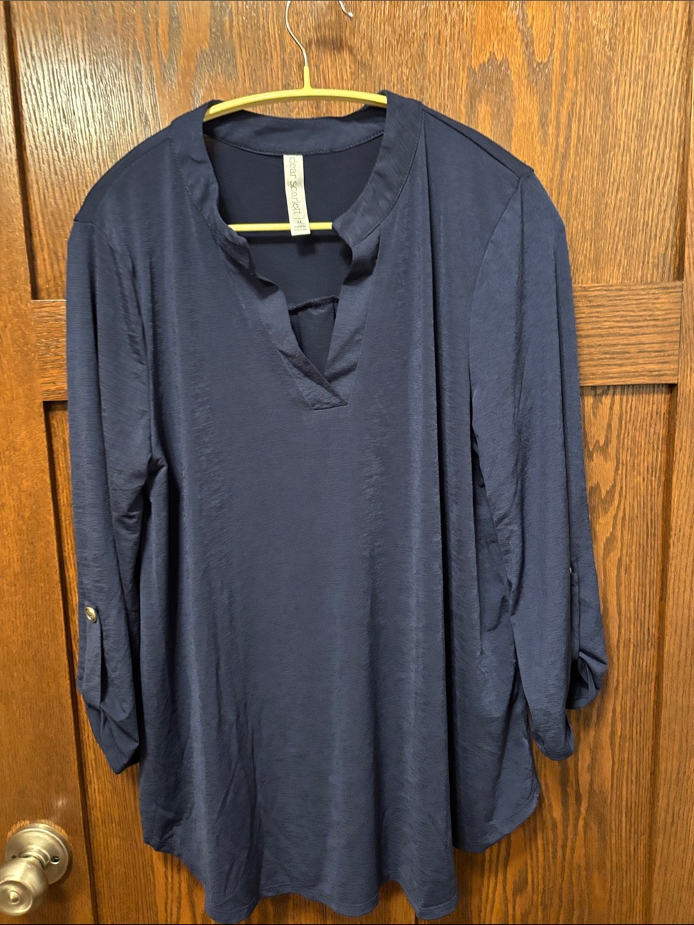 Dear Scarlett Navy V-Neck Roll-Tab Tunic. Medium
